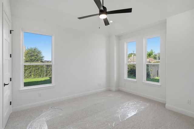 1101 Aviara Court, Granbury, TX 76048