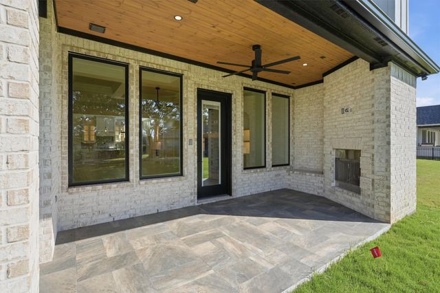 1101 Aviara Court, Granbury, TX 76048