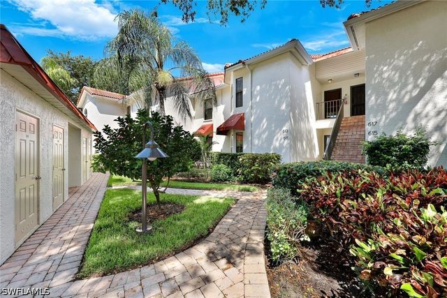 613 Serendipity DR 613, Naples, FL 34108