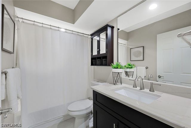 613 Serendipity DR 613, Naples, FL 34108