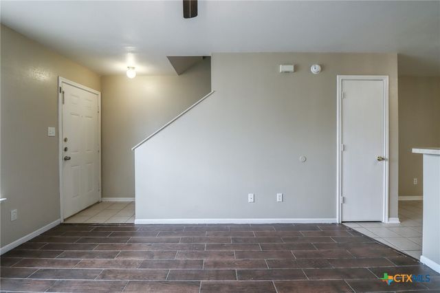 807 Leifester Circle B, Killeen, TX 76549