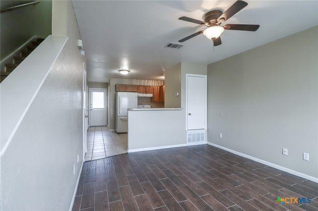 807 Leifester Circle B, Killeen, TX 76549