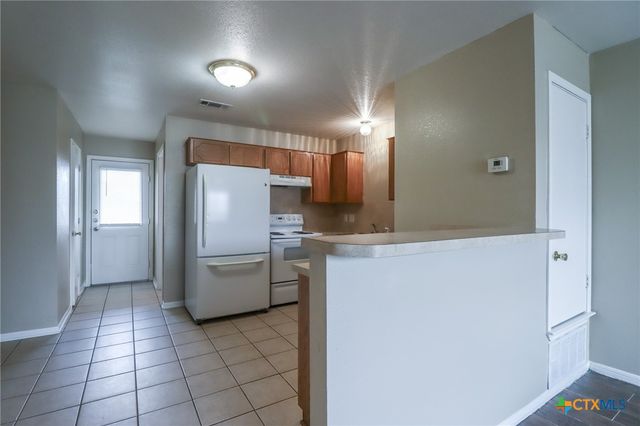 807 Leifester Circle B, Killeen, TX 76549