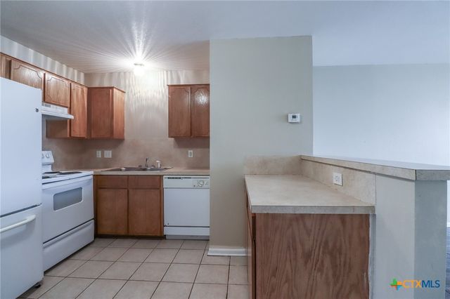 807 Leifester Circle B, Killeen, TX 76549