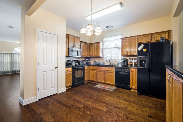 3104 Topanga Canyon Drive, Corinth, TX 76210