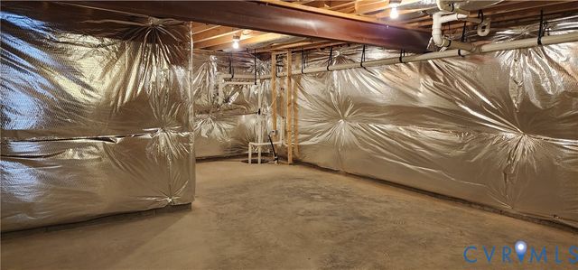 17754 Twin Falls Ln, Moseley, VA 23120