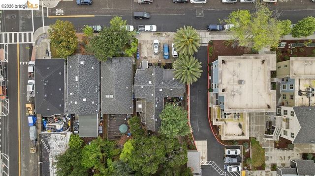 1817 Everett, Alameda, CA 94501