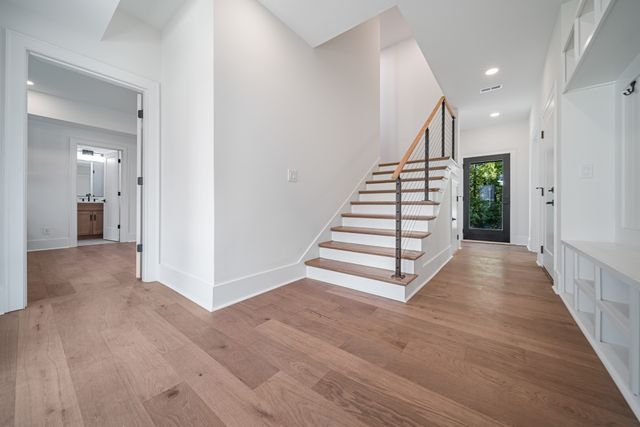 6011 Hill Cir, Nashville, TN 37209