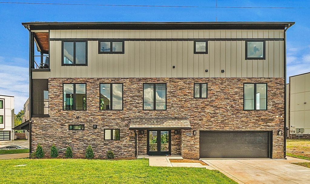 6011 Hill Cir, Nashville, TN 37209
