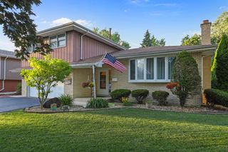7330 170th Place, Tinley Park, IL 60477