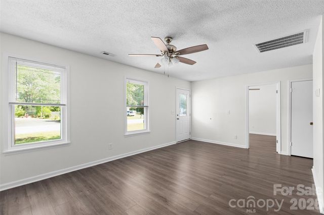 355 Weatherford Drive, King, NC 27021