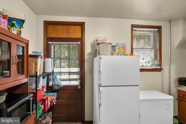 1937 ZARKER ST, Harrisburg, PA 17104