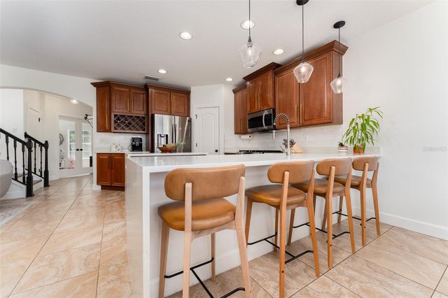 16008 PALMETTORUN CIRCLE, Lithia, FL 33547