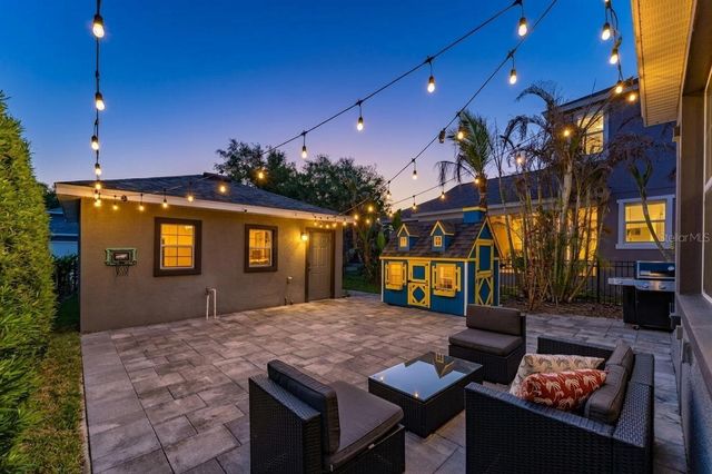 16008 PALMETTORUN CIRCLE, Lithia, FL 33547