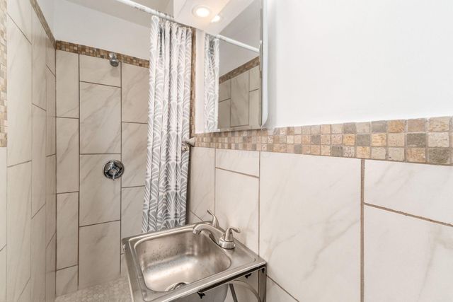 4432 Saint Margaret Lane, Columbus, OH 43213