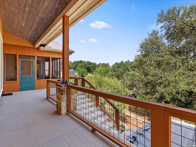 319 Hidden Pointe, New Braunfels, TX 78132