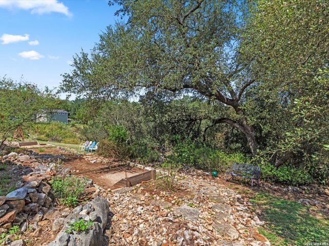 319 Hidden Pointe, New Braunfels, TX 78132