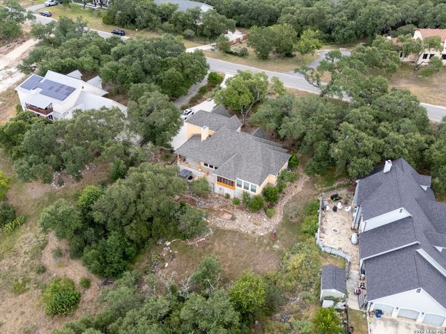 319 Hidden Pointe, New Braunfels, TX 78132