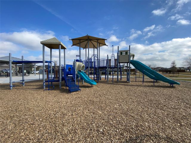 9645 Alderleaf Trail, Fort Worth, TX 76036