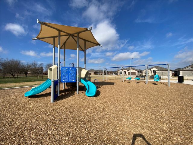 9645 Alderleaf Trail, Fort Worth, TX 76036