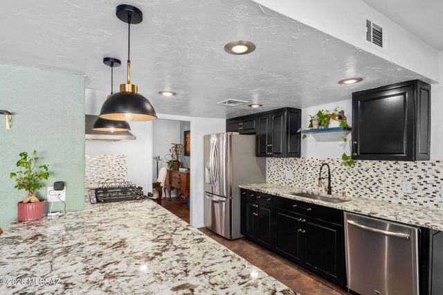 3362 N Camino Los Brazos, Tucson, AZ 85750