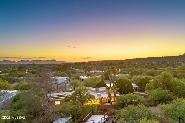 3362 N Camino Los Brazos, Tucson, AZ 85750