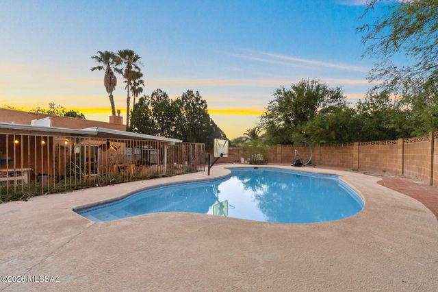 3362 N Camino Los Brazos, Tucson, AZ 85750