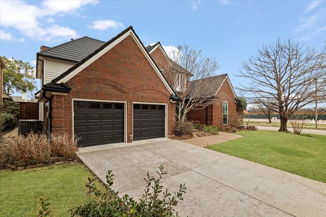 801 Spring Canyon Drive, Irving, TX 75063
