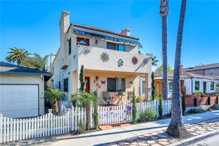 236 8th St, Seal Beach, CA 90740