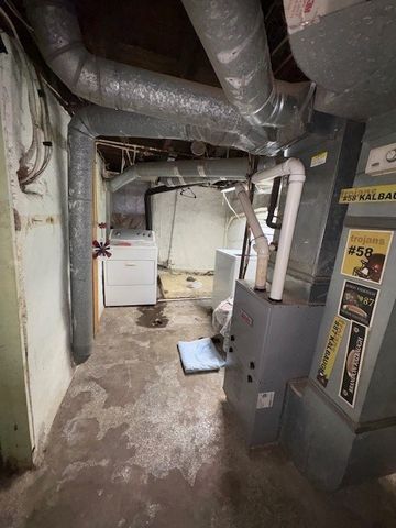 101 Fishpot Rd, Centerville, PA 15333