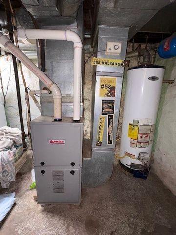 101 Fishpot Rd, Centerville, PA 15333