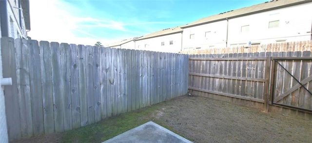 81 Auburn Woods Drive, Auburn, GA 30011