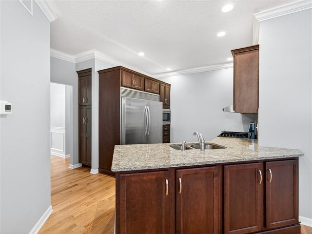 53 Timber Creek Trl, Gates, NY 14606