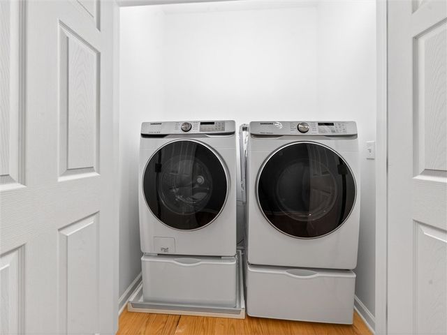 53 Timber Creek Trl, Gates, NY 14606