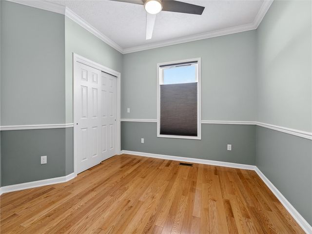 53 Timber Creek Trl, Gates, NY 14606