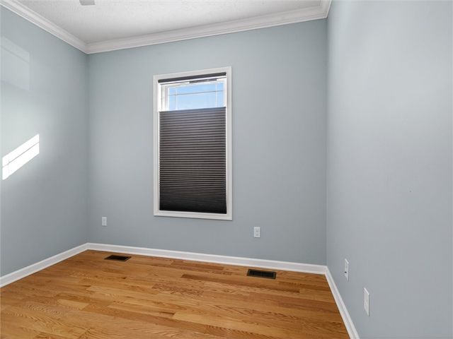 53 Timber Creek Trl, Gates, NY 14606