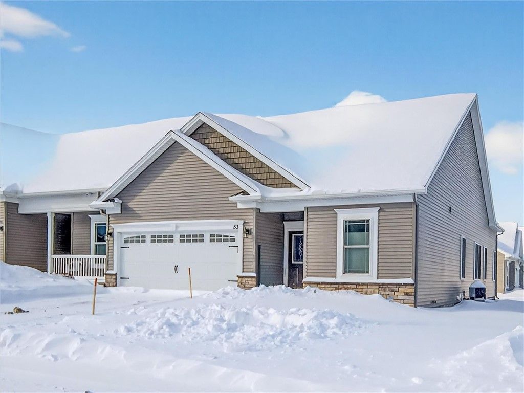 53 Timber Creek Trl, Gates, NY 14606