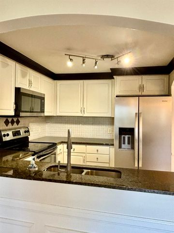 2747 S Kihei Rd Apt B306 306, Kihei, HI 96753