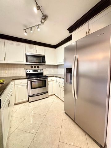 2747 S Kihei Rd Apt B306 306, Kihei, HI 96753