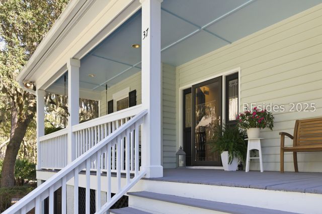 37 Plantation Homes Dr, Daufuskie Island, SC 29915
