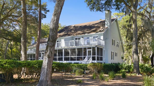 37 Plantation Homes Dr, Daufuskie Island, SC 29915