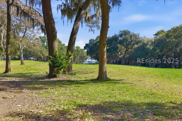 37 Plantation Homes Dr, Daufuskie Island, SC 29915