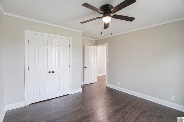 2960 Elliott Road, West Paducah, KY 42086