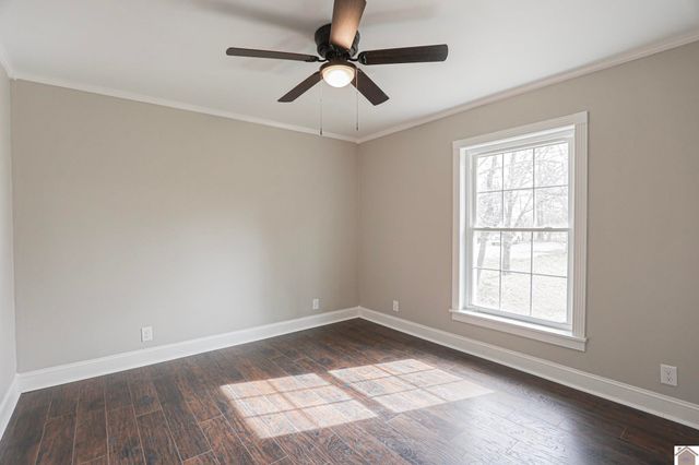 2960 Elliott Road, West Paducah, KY 42086