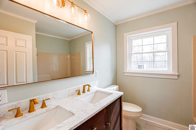 2960 Elliott Road, West Paducah, KY 42086