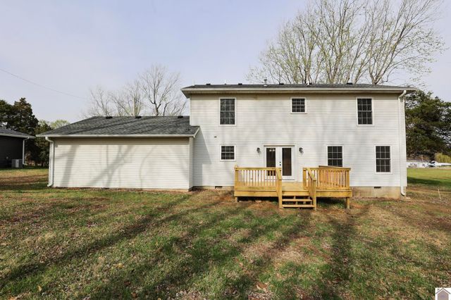 2960 Elliott Road, West Paducah, KY 42086
