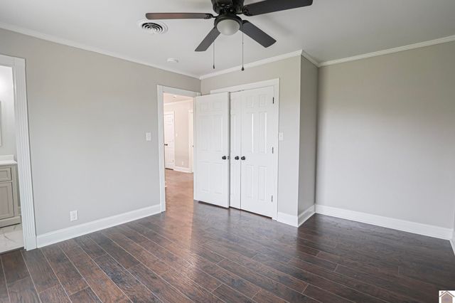 2960 Elliott Road, West Paducah, KY 42086