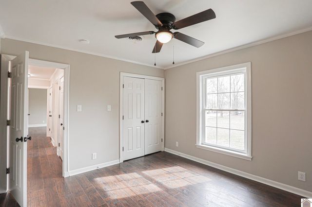 2960 Elliott Road, West Paducah, KY 42086