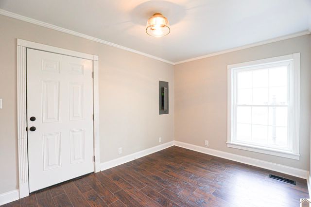 2960 Elliott Road, West Paducah, KY 42086