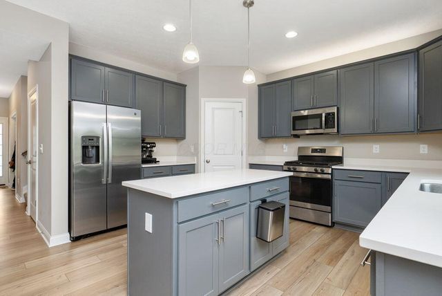 546 Clark Drive, Reynoldsburg, OH 43068